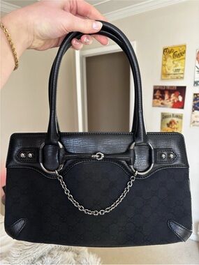 Vintage Gucci horsebit shoulder bag